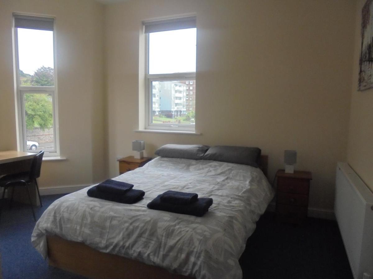 Kali Mera Eastbourne Bagian luar foto