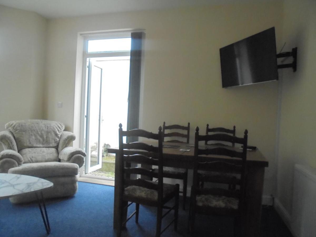 Kali Mera Eastbourne Bagian luar foto