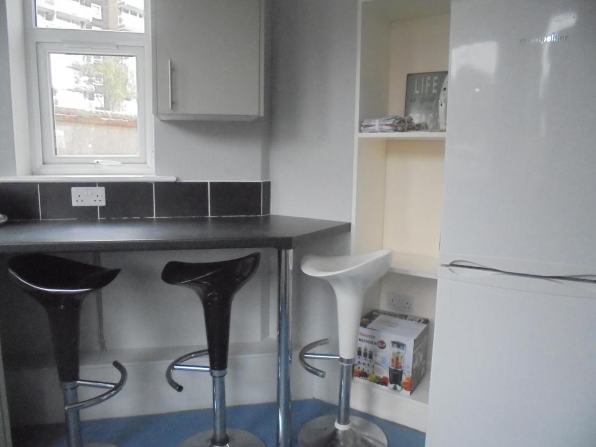 Kali Mera Eastbourne Bagian luar foto